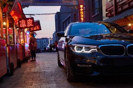 BMW lifts stake in Chinese JV