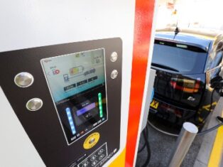 Shell builds EV charging network in Malaysia, Singapore