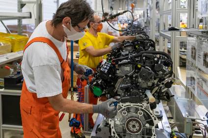 UK engine output falls in August