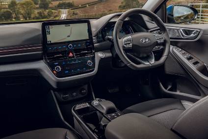 Interior design and technology – Hyundai Ioniq Electric - Just Auto