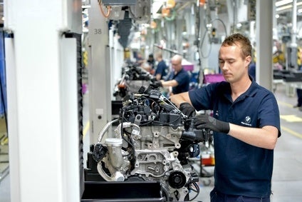 UK engine production slumps