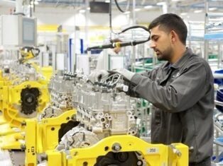 Future of work hiring levels in the automotive industry rose in November 2021