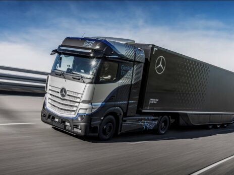Daimler Trucks begins rigorous testing of fuel-cell truck