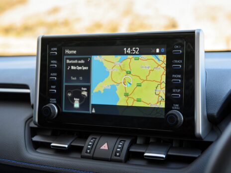 DAB+ digital radio integration in autos now official in France