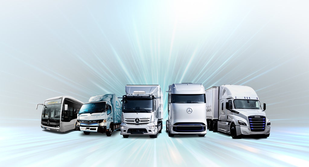 Daimler Truck sales rise in 2021