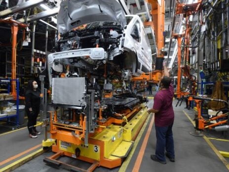 Ford starts distributing electric Transit in US
