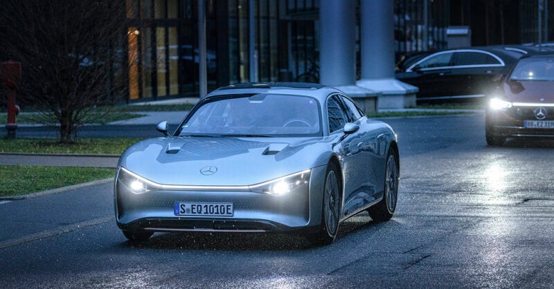 Mercedes-Benz EV concept goes over 1,000 km on single charge - Vimarsana News