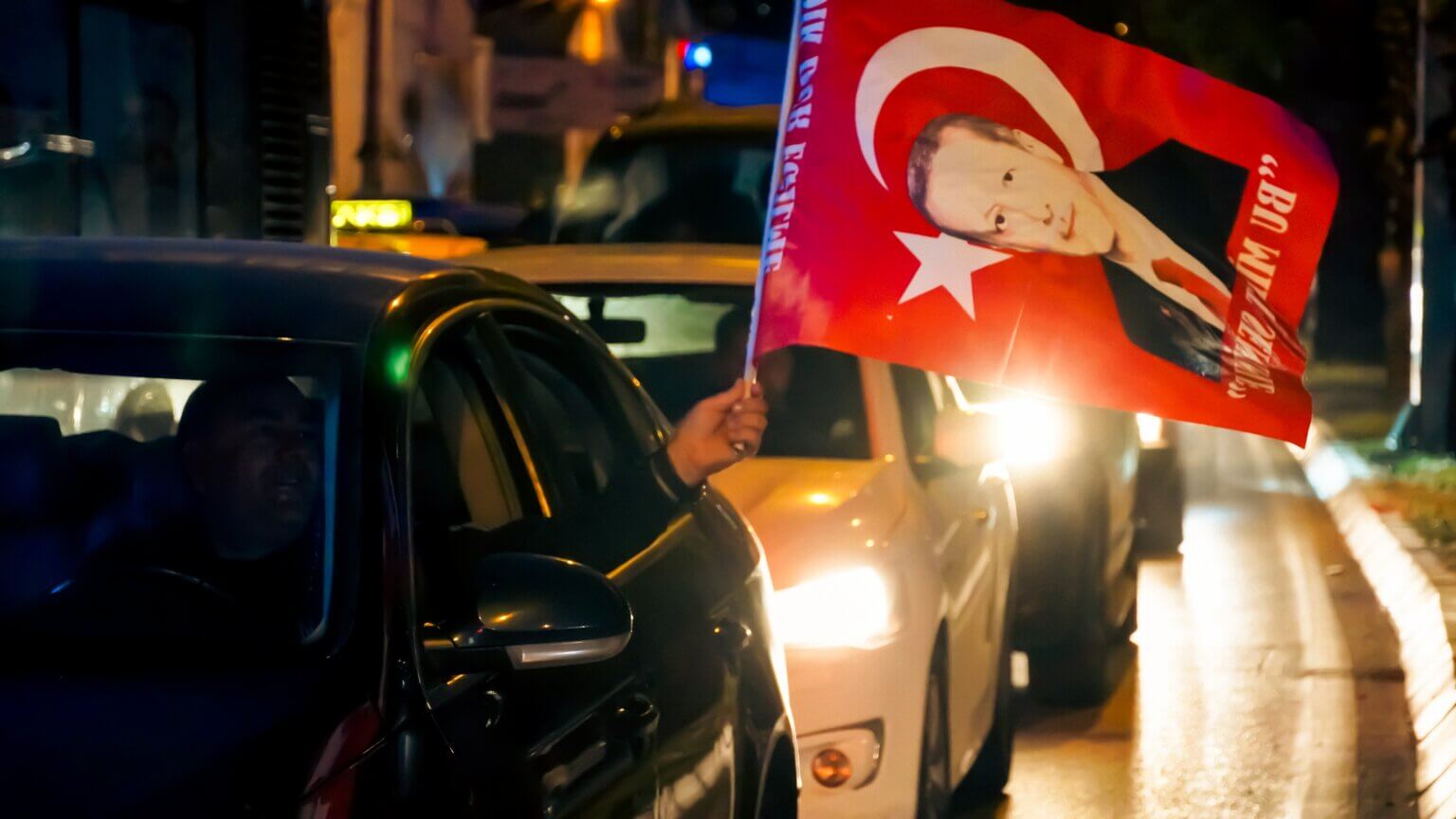 Türkiye’nin Cumhurbaşkanı Erdoğan yönetimindeki alçak gerilim piyasası ve geleceği