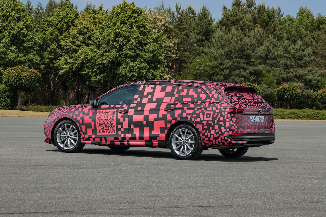 Facelifted 2024 VW T-Cross Dares You To Spot the Changes