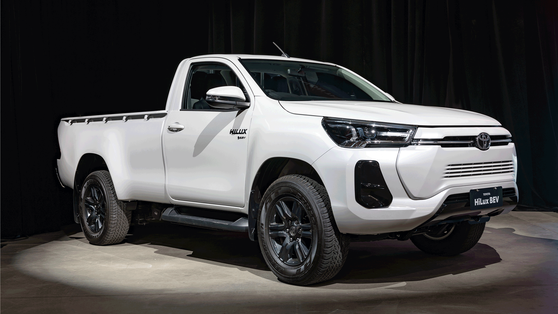 Der batteriebetriebene Pickup-Truck Toyota Hilux wird derzeit getestet