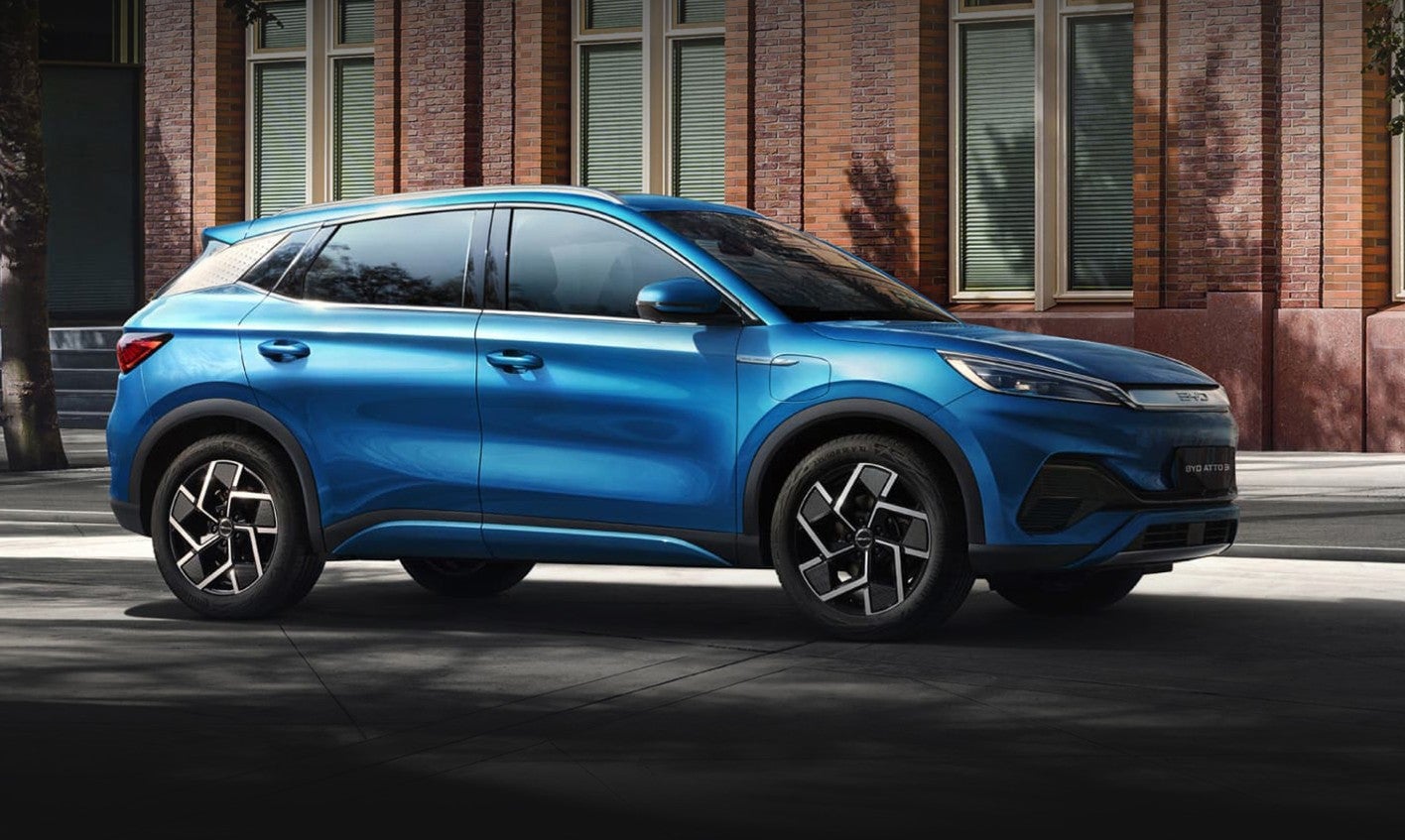 Chinese vehicle sales fall 6% in December