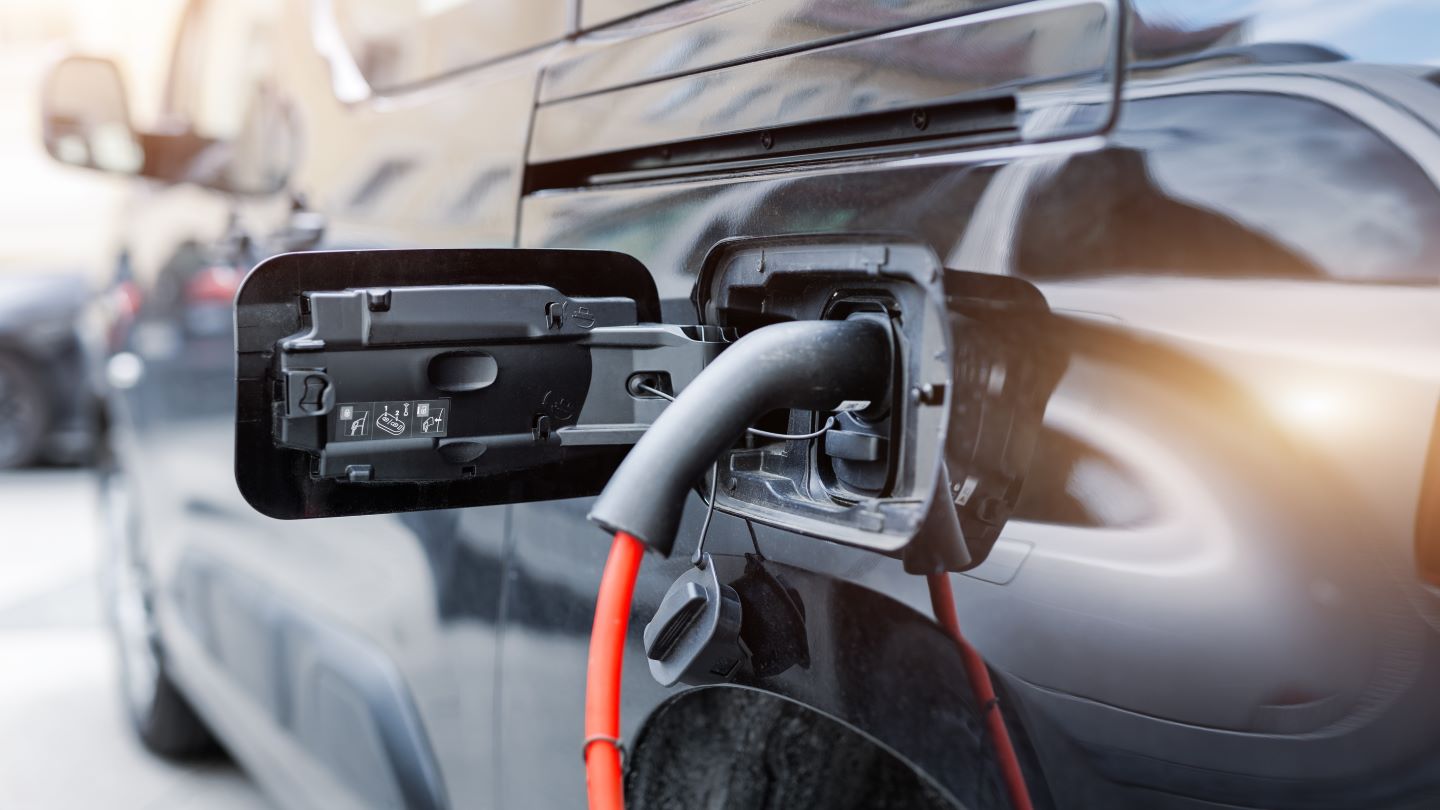 Norway’s 2025 car market hits 95.9% BEV share