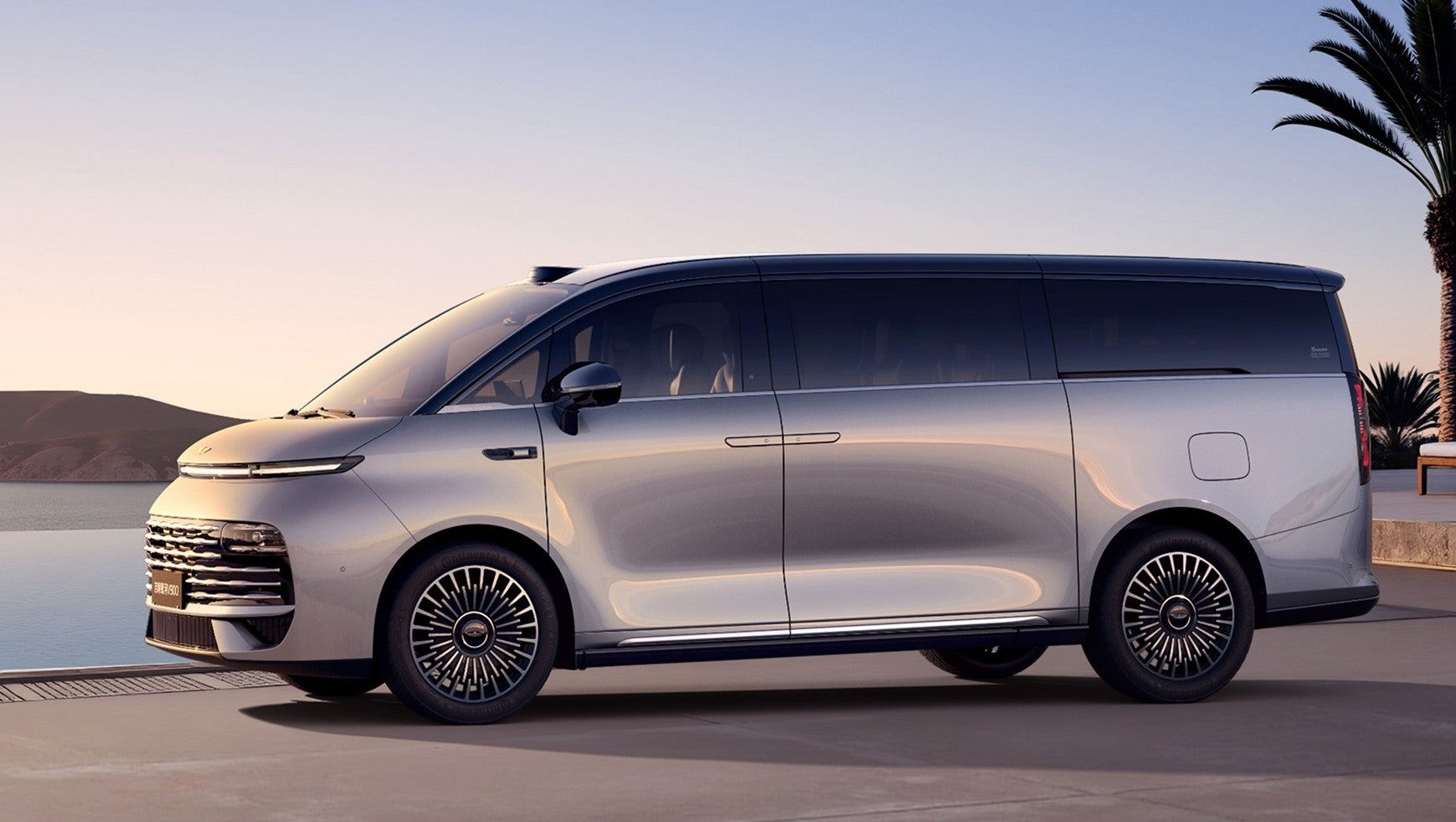 Chinese vehicle sales fall 3% in January