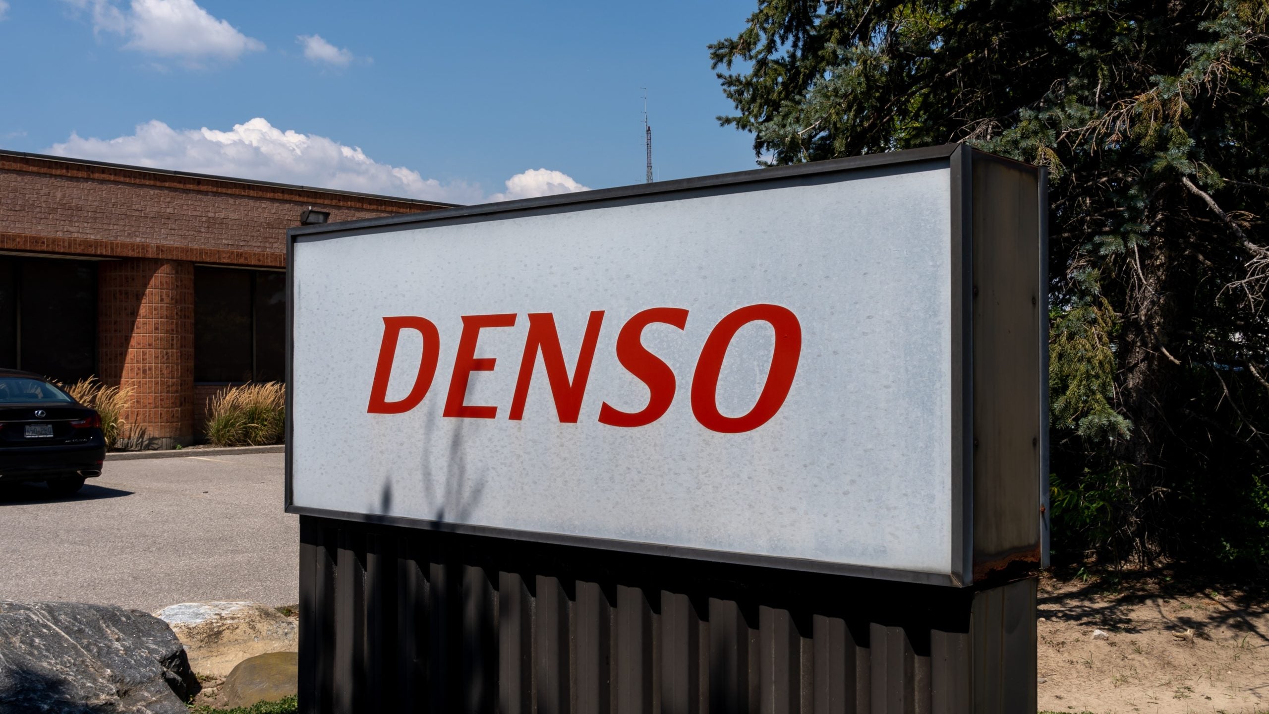 Denso Bids $8.2B for Rohm, Securing Chip Supply