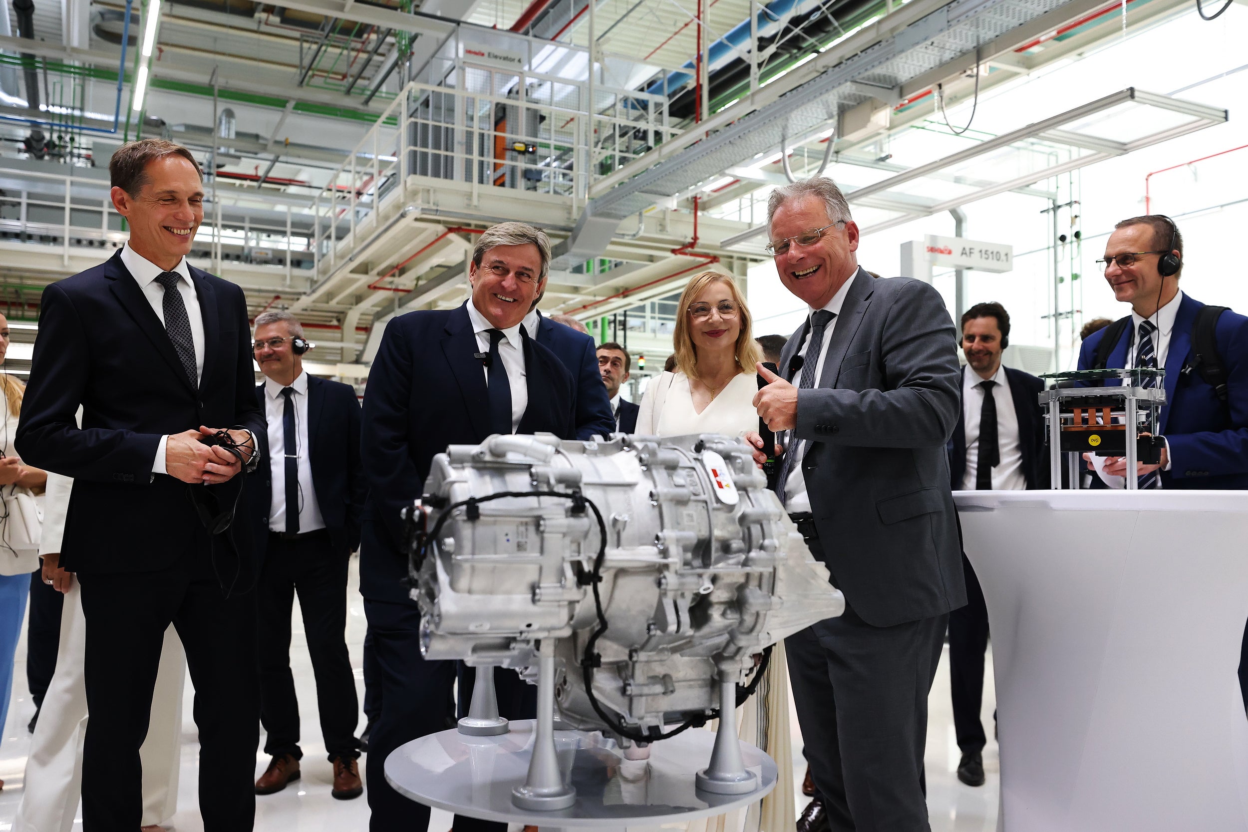 Audi Hungary starts series production of MEBeco electric drive